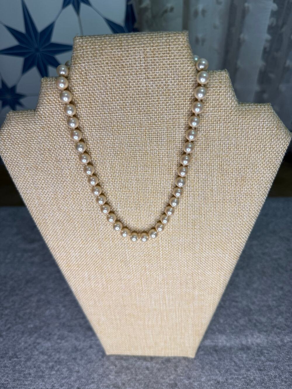 Vintage 1960s Marvella Hand Knotted Faux Pearl Choker Necklace 15 Inch Cream